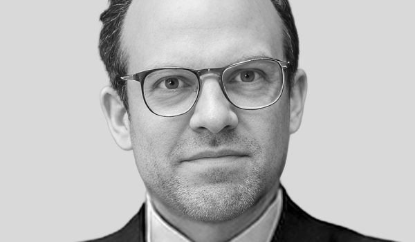 Carl Benedikt Frey es profesor asociado de IA y trabajo en el Oxford Internet Institute y director del programa El futuro del trabajo en la Oxford Martin School, es autor, entre otras obras, de Cómo termina el progreso: tecnología, innovación y el destino de las naciones. (Princeton University Press, 2025).