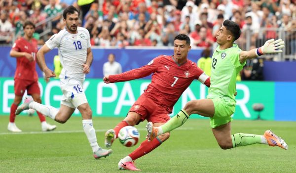 Cristiano Ronaldo anota doblete ante Uzbekistán en la Copa Mundial 2026