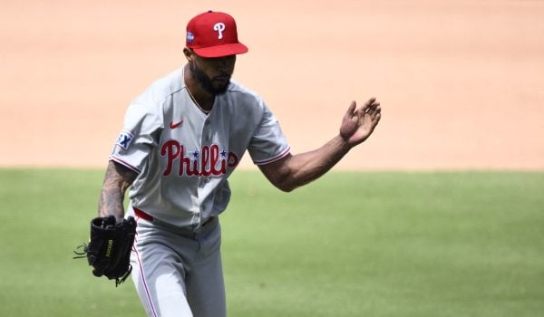 El lanzador dominicano explotado por Nicaragua en el Clásico, quedó entre leyendas