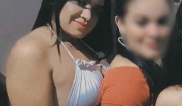 A la izquierda, Francis Elena Santana quien murió producto de varias heridas con arma blanca. Tomada de Noticias Repetrel