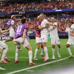Haaland lleva a Noruega a los octavos de final de la Copa Mundial
