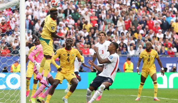 Inglaterra empata con Ghana