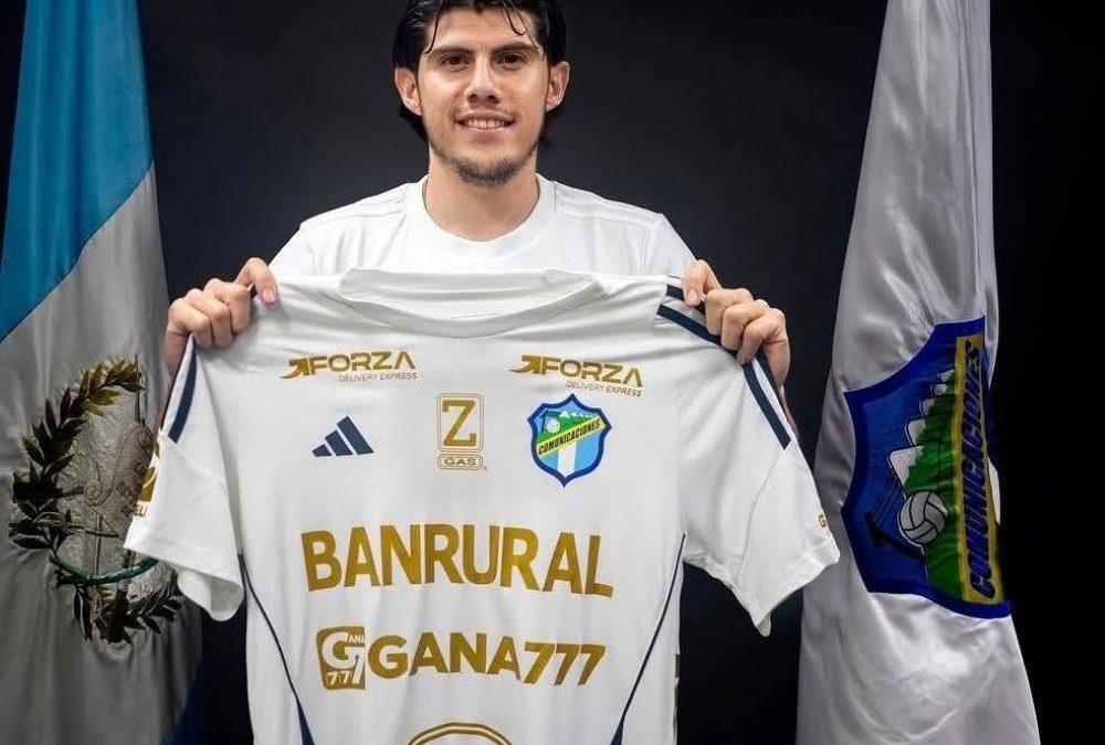Jonathan Moncada llega al Comunicaciones con el Fantasam Figueroa.