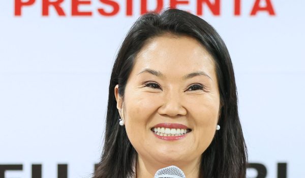 Tras cuatro intentos, Keiko Fujimori acaricia su proclamación como presidenta electa del Perú