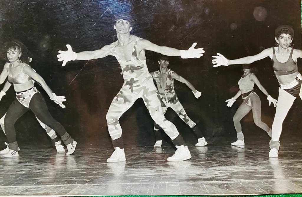 Martín Medina en una presentación en Danza Estudio del Ejército.