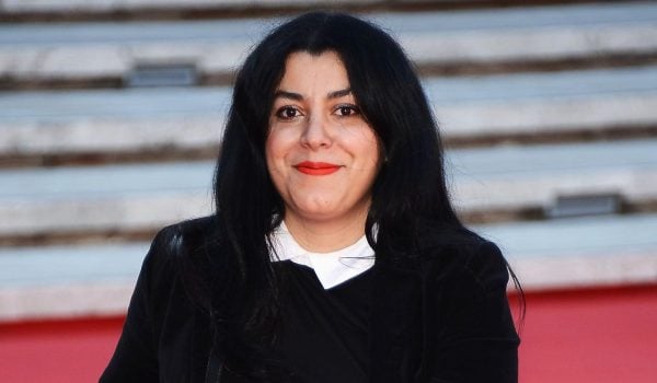 La autora franco-iraní alcanzó reconocimiento internacional con "Persépolis", una serie de novelas gráficas y autobiográficas en las que narra su infancia durante la Revolución Islámica de 1979