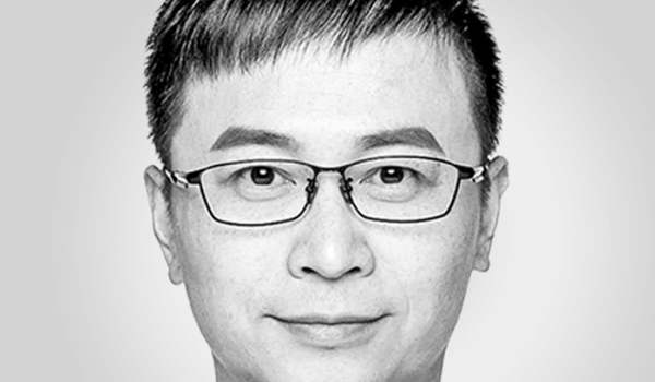 Qiyuan Xu, investigador sénior de la Academia China de Ciencias Sociales, es autor de numerosos libros, entre ellos Reshaping the Global Industrial Chain: China's Choices (Reconfigurando la cadena industrial global: las opciones de China)