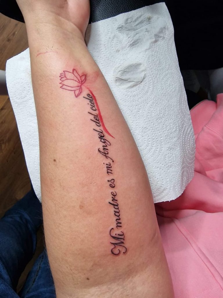 El tatuaje que tiene en el brazo izquierdo la nicaragüense. Cortesía