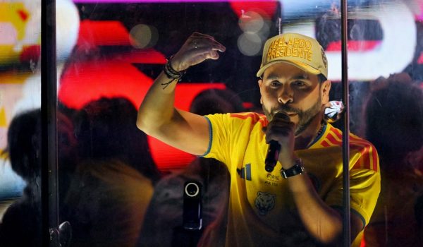Qué necesitan De la Espriella y Cepeda para ganar en segunda vuelta y convertirse en presidente de Colombia