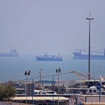 Comienza la evacuación de 11 mil marineros varados en el estrecho de Ormuz