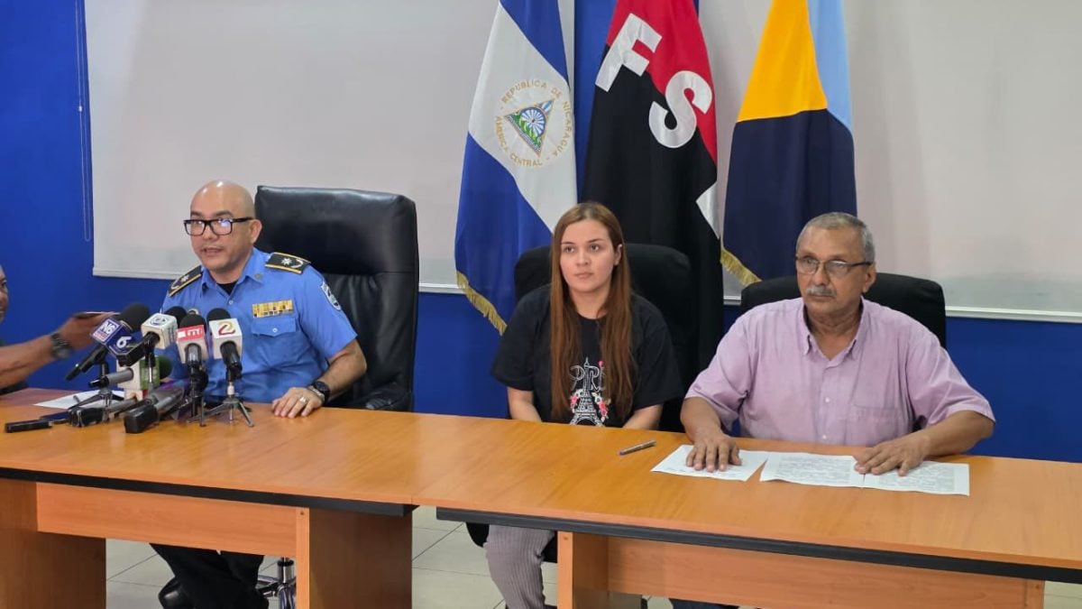 Doctora Mariam Elisa Morales Donaire, de 24 años, durante una conferencia de prensa de la Policía. Canal 6