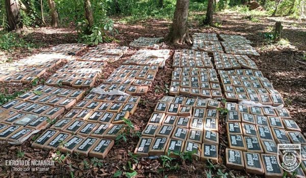 Ejército de Nicaragua incauta cargamento de cocaína en Río San Juan. Foto: Ejército de Nicaragua.