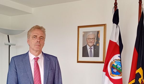 Alemania: «Tenemos que ser menos dependientes de EE. UU., asumir más responsabilidad para nuestro continente»