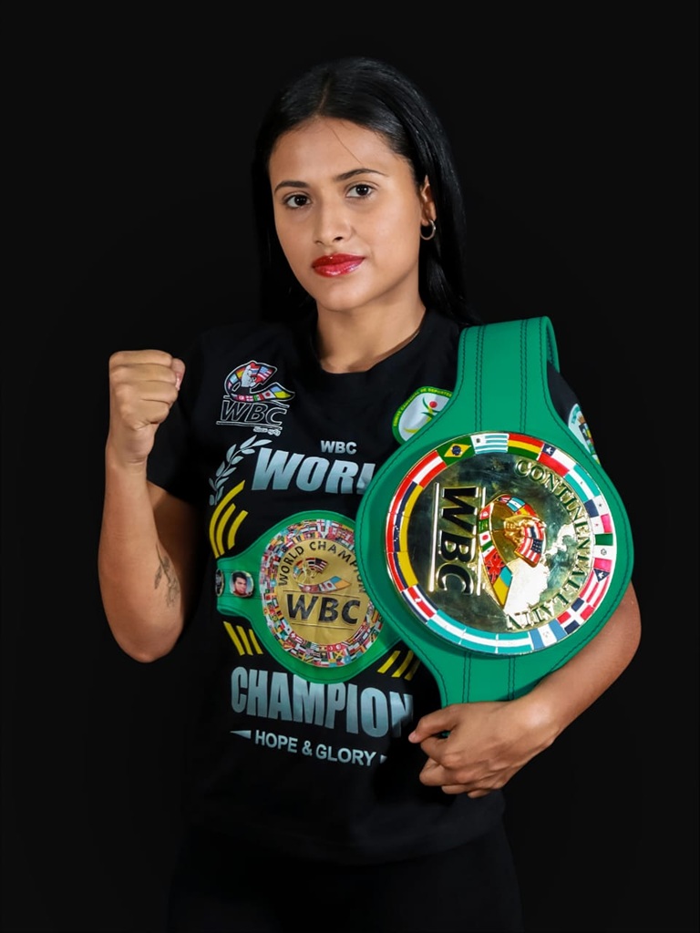 Gipzy Díaz con el título latino de las 102 libras del Consejo Mundial de Boxeo. LA PRENSA/ CORTESÍA/ EQUIPO DE PRENSA DE GIPZY "EL ÁNGEL" DÍAZ