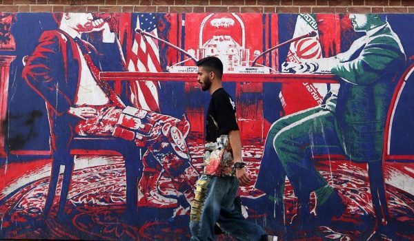 Los civiles iraníes llevan meses viviendo bajo la amenaza de ataques.