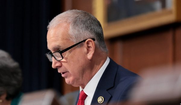 El congresista Mario Díaz-Balart en una audiencia del Subcomité de Asignaciones de la Cámara de Representantes sobre la solicitud de presupuesto del presidente Trump para el Departamento de Estado en el año fiscal 2027. LA PRENSA/ MARTÍ NOTICIAS