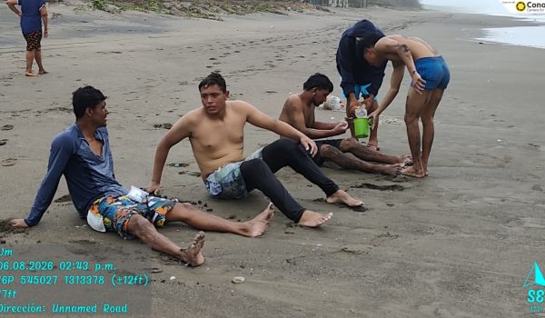 Pescadores de Diriamba son rescatados en Managua tras naufragio en el Pacífico. Foto: Cortesía.
