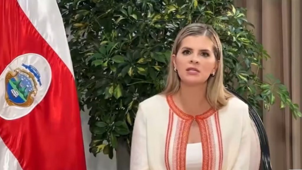 La presidenta de Costa Rica, Laura Fernández. Captura de pantalla.