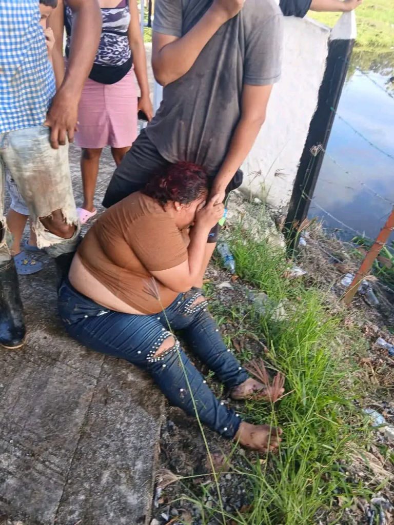 Sobreviviente del accidente en que murieron padre e hija en Rosita. Foto: La Primerísima/Facebook.