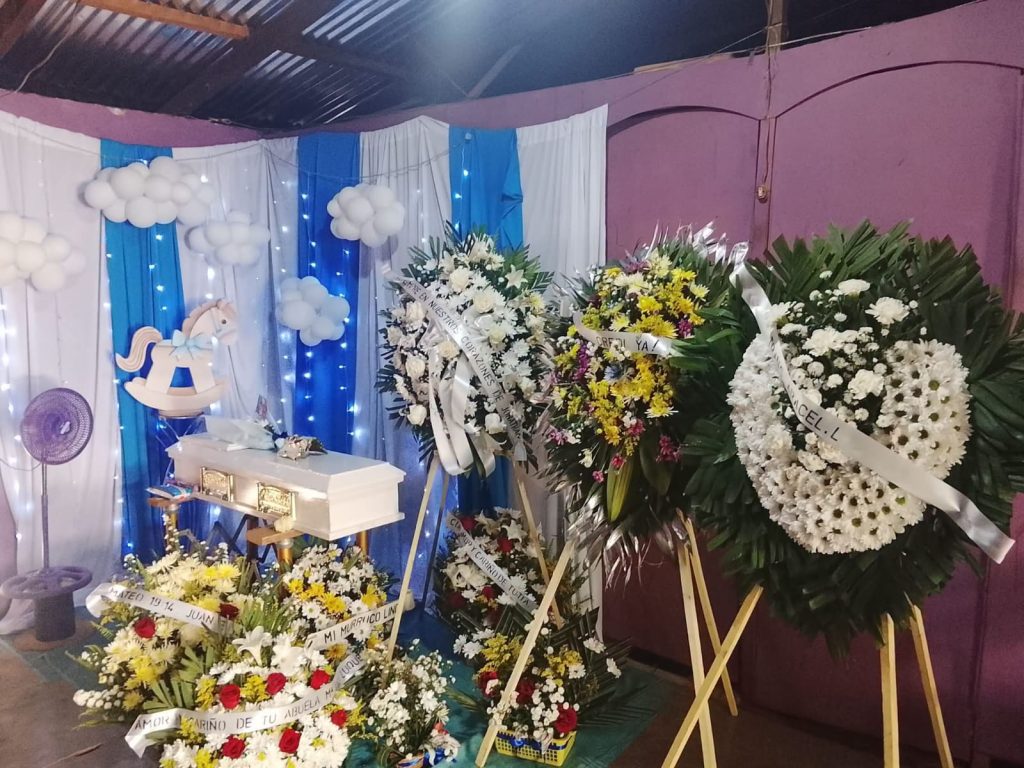Vela de Colochito en su casa en Nandaime. Foto: Cortesía/Melissa Pastrán.