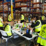 Los venezolanos de Miami transforman su angustia por los terremotos en ayuda humanitaria