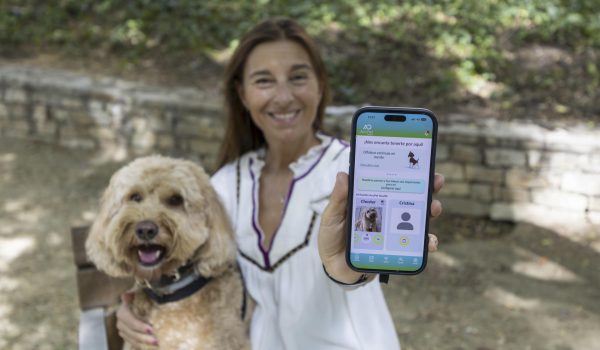 Un dispositivo biométrico ayuda a los dueños de los perros a anticipar problemas de salud