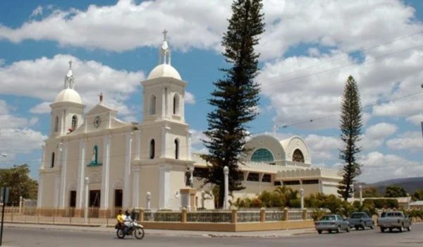 Catedral Nuestra Señora del Rosario de Estelí. Foto: tomada de internet.