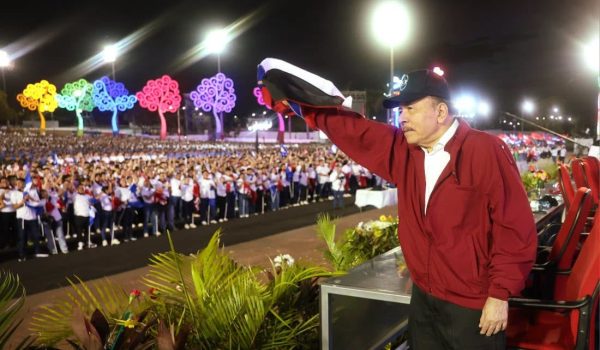 Orteguistas tratan de “explicar” a Ortega, tras anuncio de abolición de elecciones