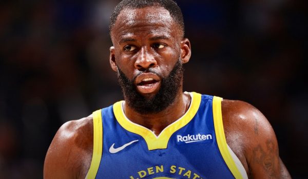 Los Warriors renuevan a veterano jugador tras el desaire de LeBron James