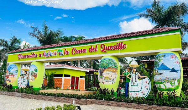 Parque central del municipio de Nagarote. Foto: Tomada del INTUR.