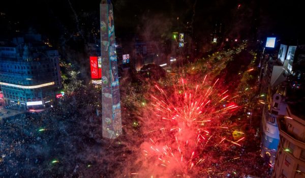 España celebra lo grande su segunda Copa Mundial
