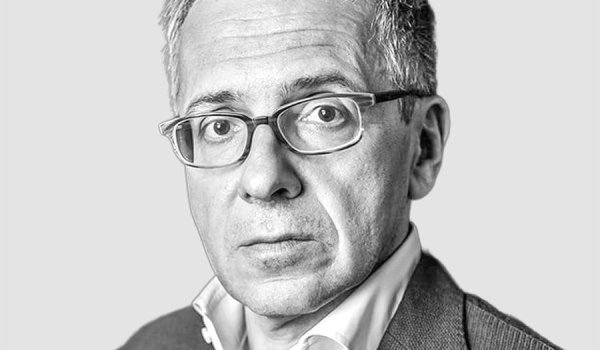 Ian Bremmer, fundador y presidente de Eurasia Group y GZERO Media, es miembro del Comité Ejecutivo del Órgano Consultivo de Alto Nivel de las Naciones Unidas sobre Inteligencia Artificial.