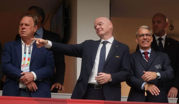 Infantino ha recibido fuertes críticas sobre los últimos sucesos de la Copa Mundial.