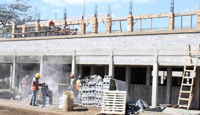Inversión pública en escuelas Nicaragua
