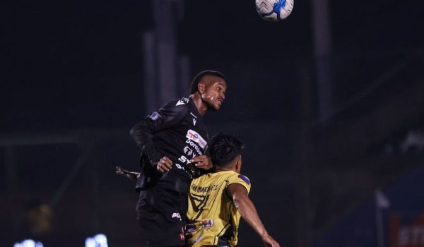Jeremy Emmons durante un juego entre el Diriangén y San Marcos en la Liga Primera