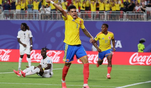 John Arias le dio la clasificación a Colombia a los octavos de final