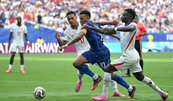 Mbappé gana la bota de Oro
