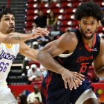Norchad Omier a ritmo lento contra los Lakers de Los Ángeles Liga de Verano de la NBA