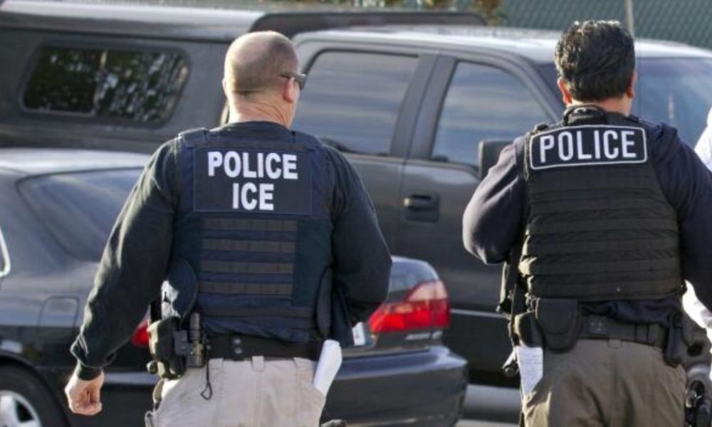 Imagen referencial de agentes del ICE en un patrullaje. LA PRENSA/ARCHIVO