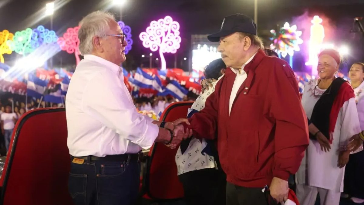 La Asamblea Nacional dirigida por Gustavo Porras, impulsa reforma constitucional arbitraria ordenada por el dictador Daniel Ortega. Foto/Tomada de medios oficialistas