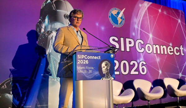 Presidente de la SIP Pierre Manigault inaugura la SIP Connect 2026