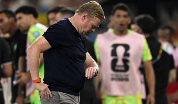 Ronald Koeman renuncia como técnico de Países Bajos