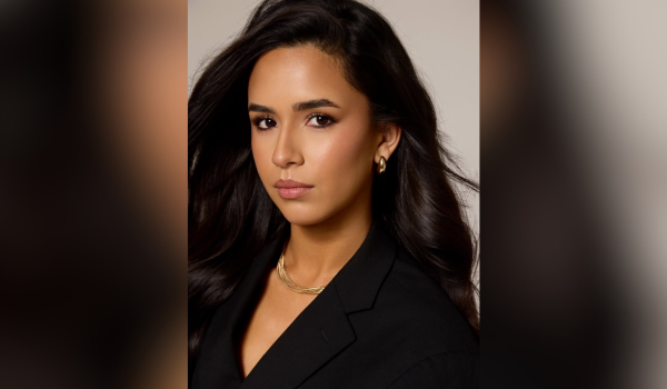 Hallan sin vida a reina de belleza entre los escombros en La Guaira, Venezuela