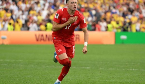 Suiza gana a Colombia en la tanda de penaltis