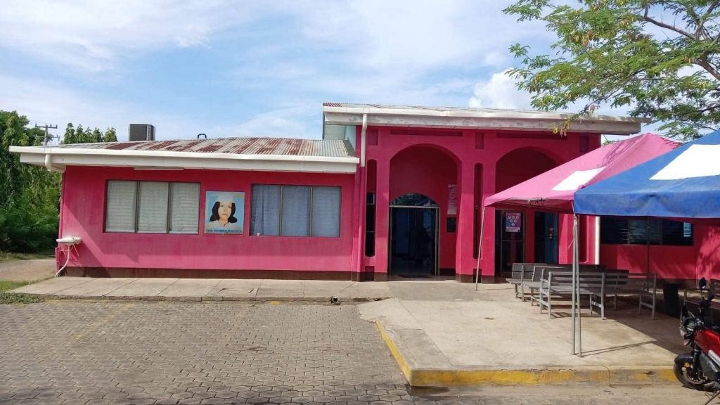 Fachada del Hospital Primario Yolanda Mayorga, en Tipitapa. Foto: tomada de redes sociales.