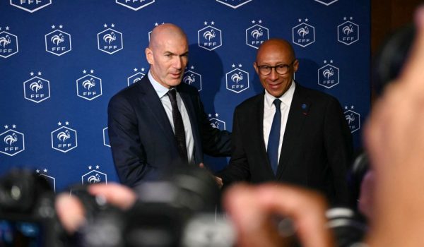 Zinedine Zidane el nuevo seleccionador de Francia