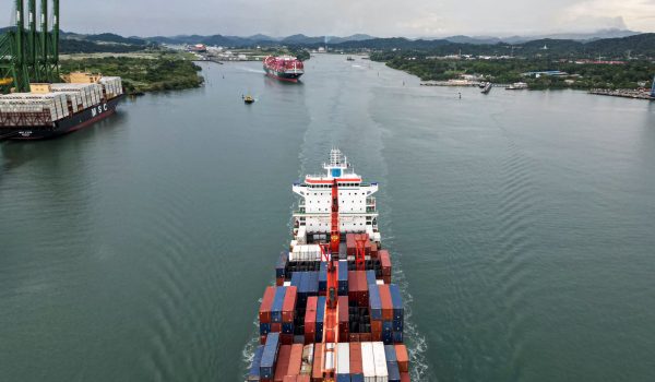 ¿Dejará China de retener barcos de Panamá en sus puertos?