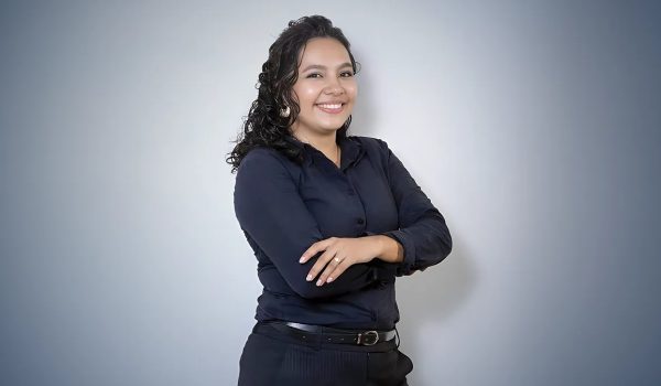 El salón rural donde mujeres lloran cuando descubren que son bonitas