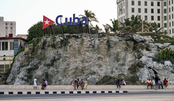 Cadena hotelera española Meliá cesa operaciones en Cuba por completo