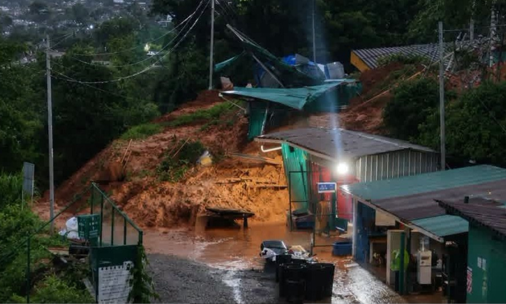 Reportan delizamiento en Bonanza, Caribe Norte de Nicaragua. Foto: Tomada da Facebook / Gilberto Artola